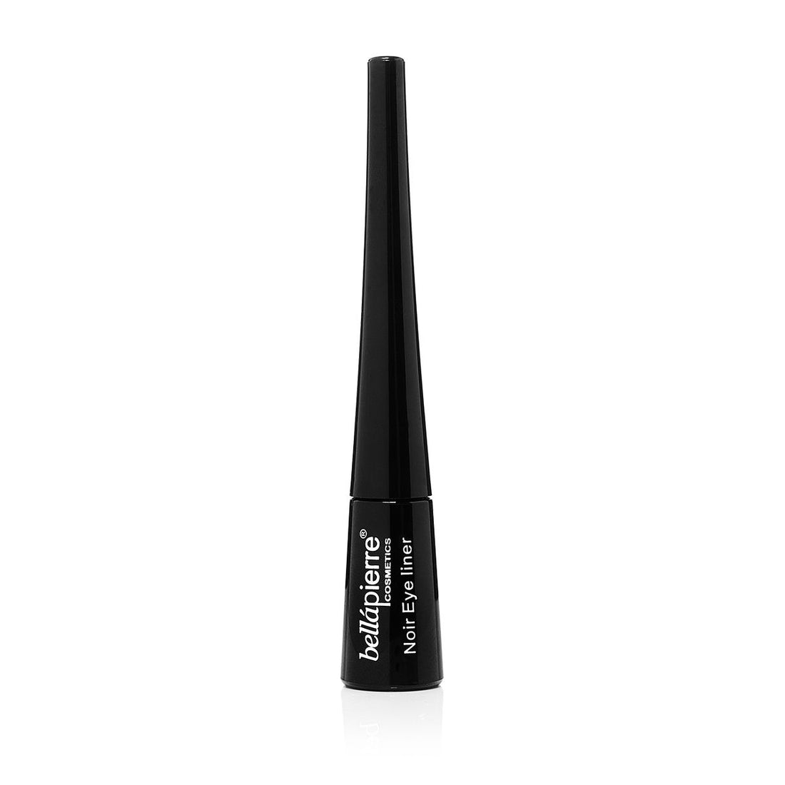 Delineador líquido / Liquid Eyeliner - Bellapierrechile